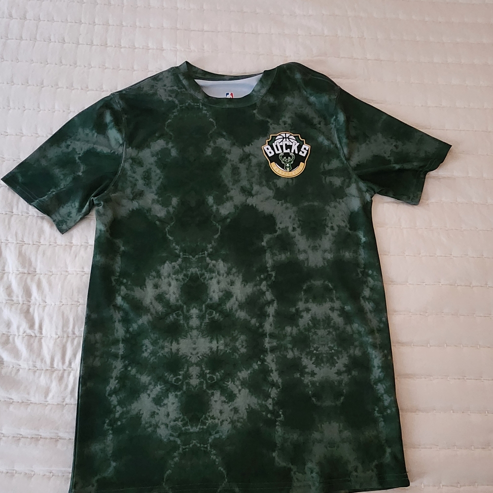 Bucks Green Tie-Dye T-Shirt